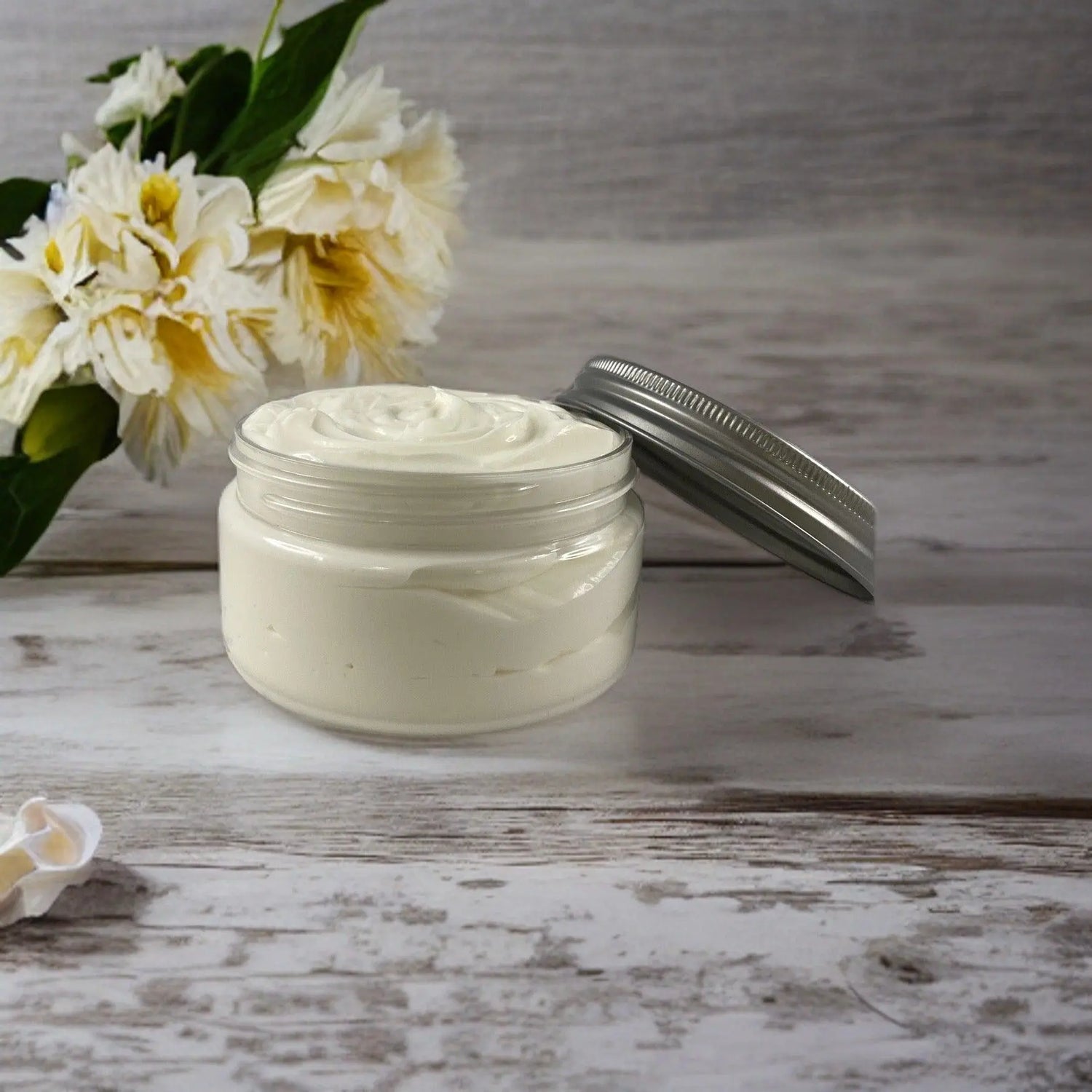 Sandalwood Vanilla Moisturizing Shea Butter Body Butter 8oz - Kinky Lavender Soap Co.