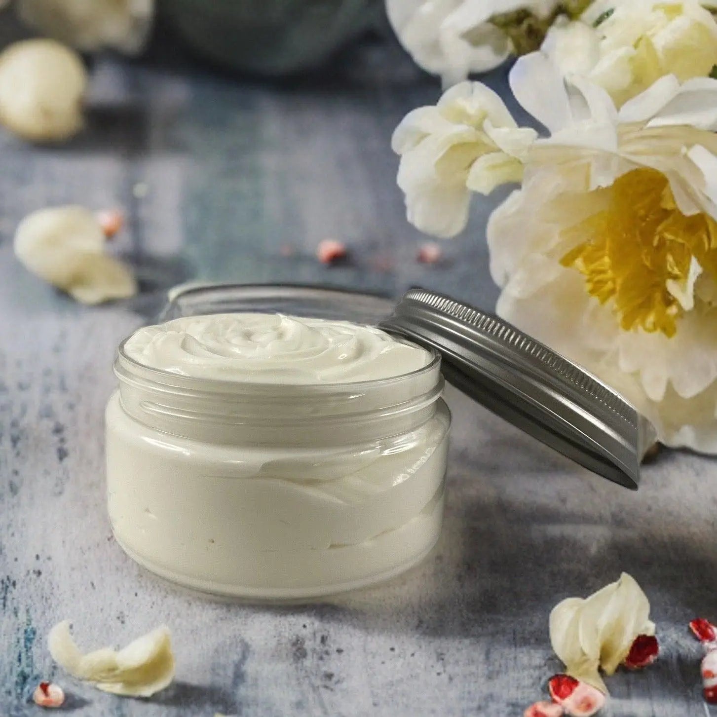 Sandalwood Vanilla Moisturizing Shea Butter Body Butter 8oz - Kinky Lavender Soap Co.