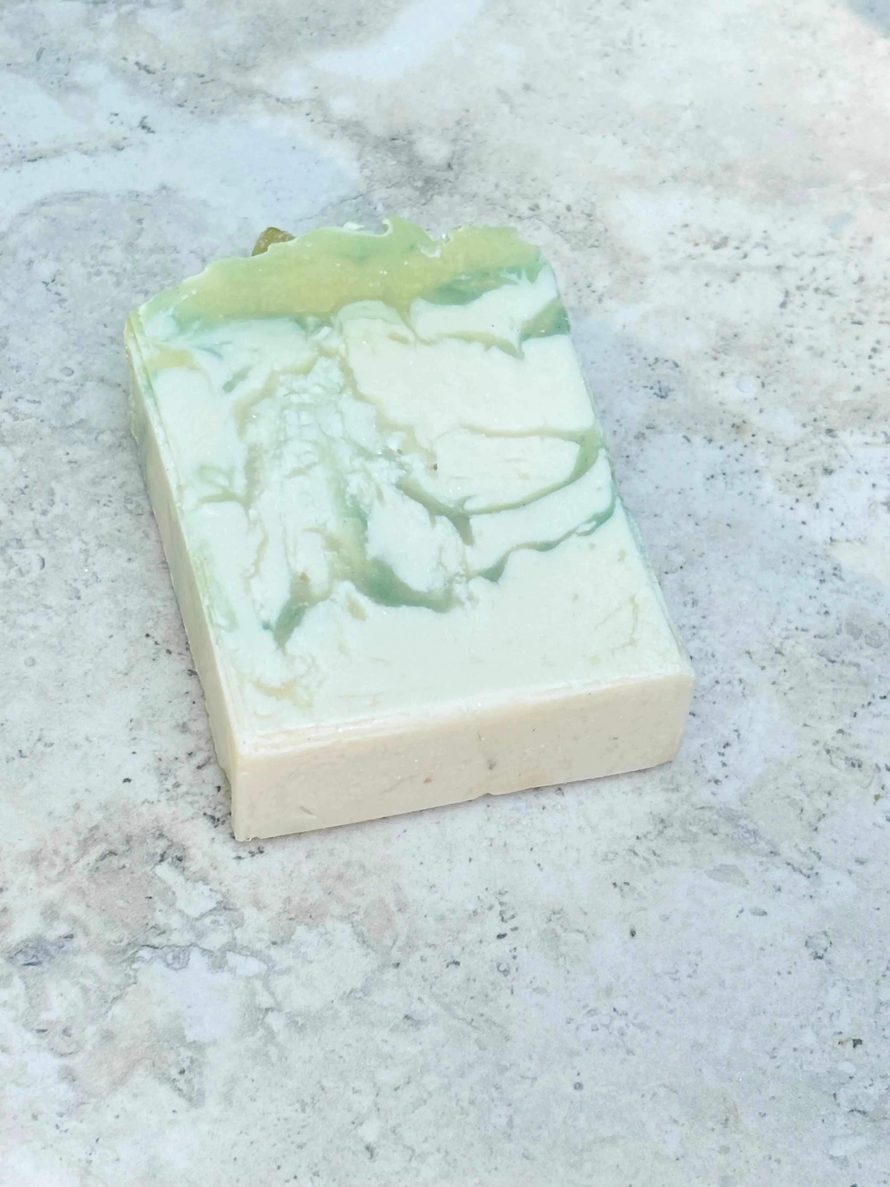 Honey and Grace Lemon Mint Bar Soap 5.5oz Honey Grace