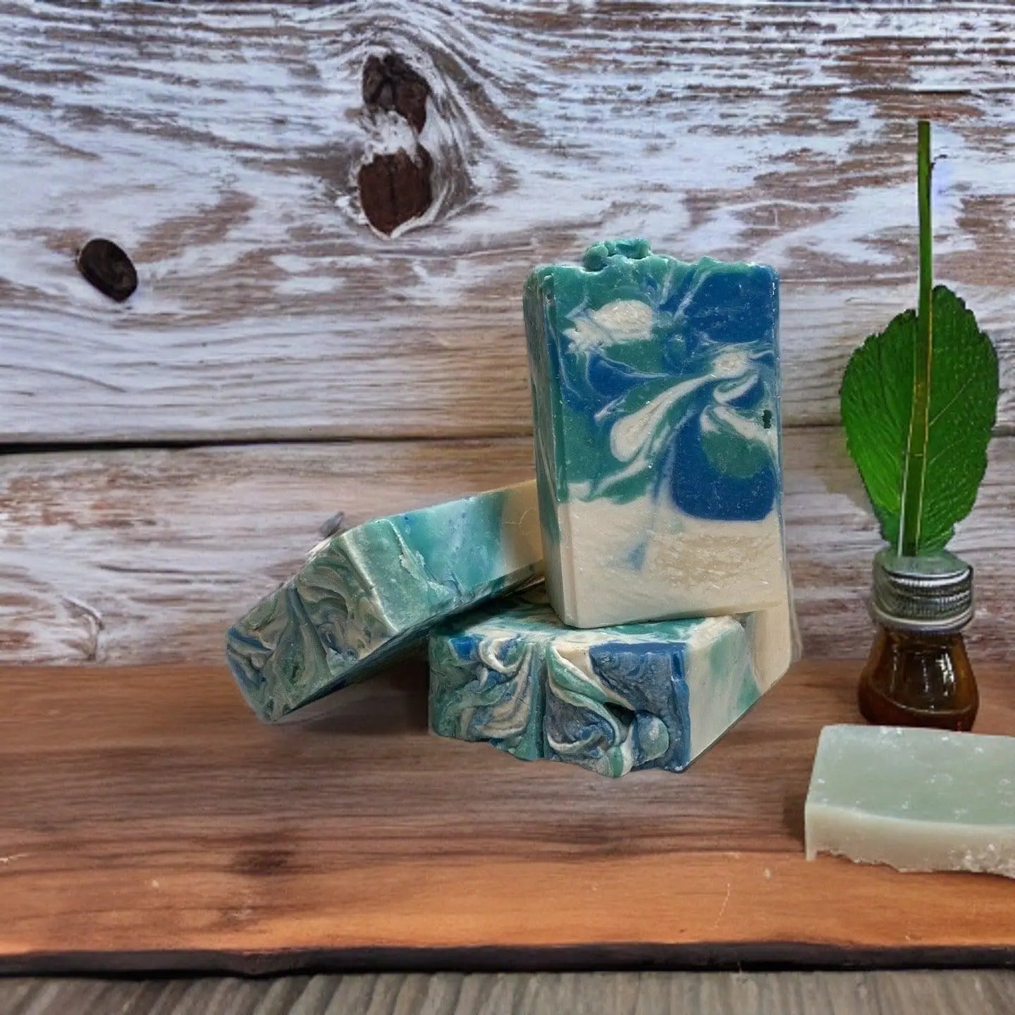 Natural Organic Handcrafted Eucalyptus and Spearmint Soap - Honey and Grace Soap Co.